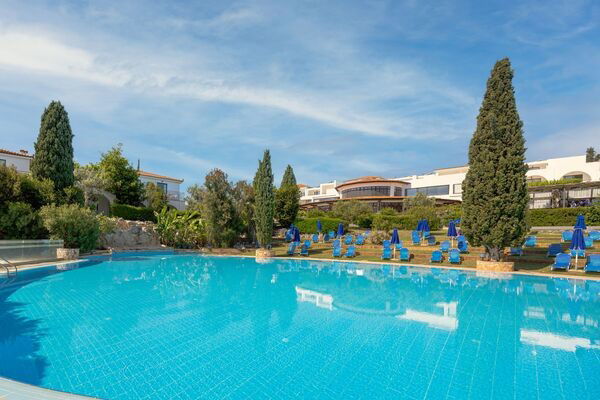 Club Jumbo Sunrise Village Beach Hotel ****